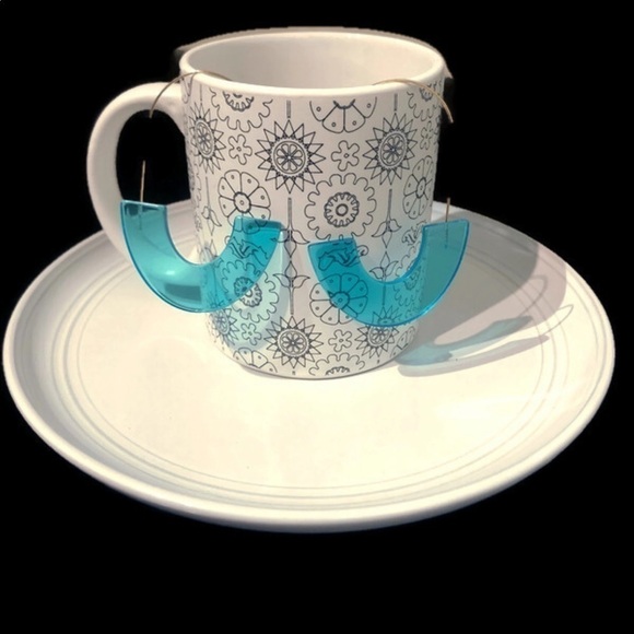 TURQUOISE clear “C-shape earrings 🛍 - Picture 2 of 2